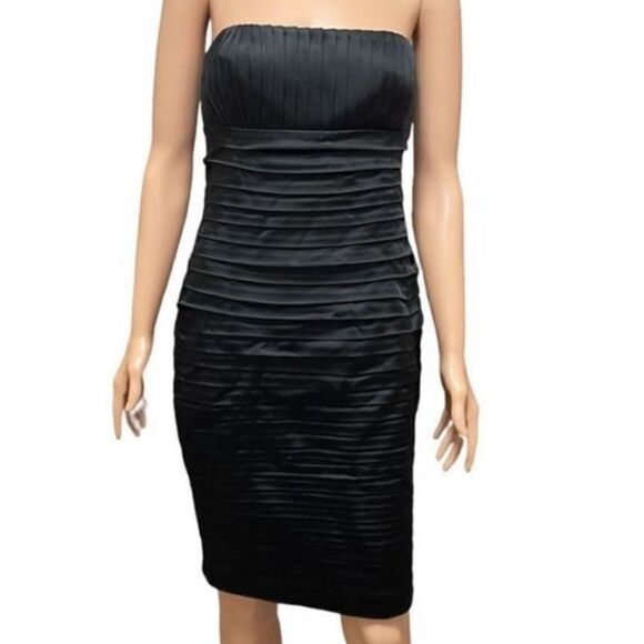 CALVIN KLEIN Black Strapless Pleated Bodycon Cocktail Dress Size 6 - Picture 1 of 16